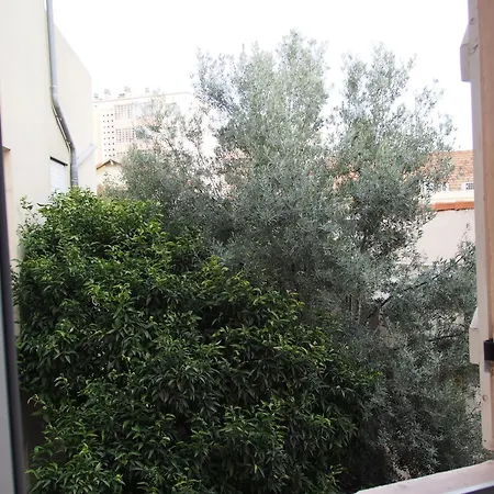 Kwatera prywatna Narnia Dans Maison, Salle De Bain Et Sejour A Partager Marsylia